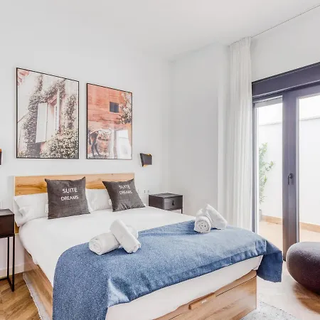 Limehome Calle Ancha Del Carmen - Digital Access 3* 马拉加