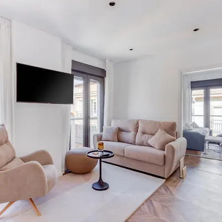 Limehome Calle Ancha Del Carmen - Digital Access 3*