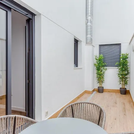 Limehome Calle Ancha Del Carmen - Digital Access 公寓式酒店 马拉加