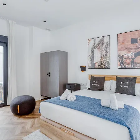 Limehome Calle Ancha Del Carmen - Digital Access 公寓式酒店 3*