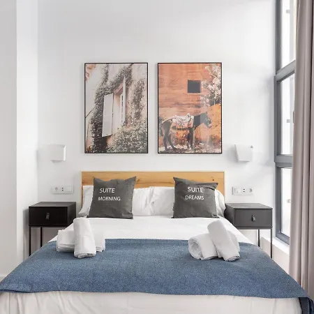 Limehome Calle Ancha Del Carmen - Digital Access 3* 马拉加